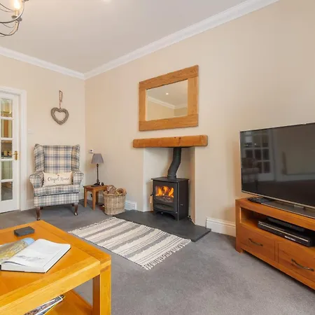 Chapel House At No 8 Semesterbostad