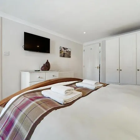 2 Bed In On Windermere Oc-lr037 Bowness-on-Windermere