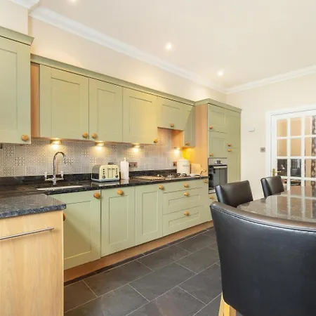 2 Bed In On Windermere Oc-lr037 Appartement
