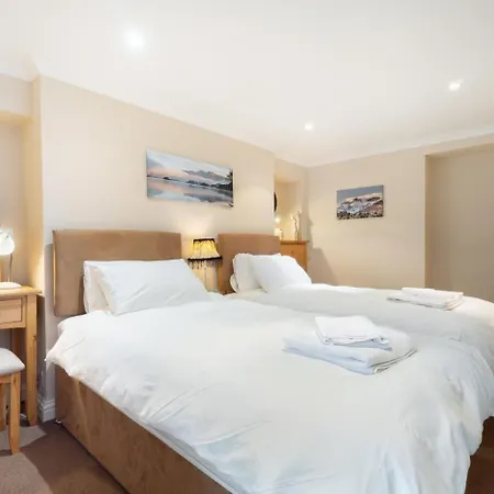 Appartement 2 Bed In On Windermere Oc-lr037 *