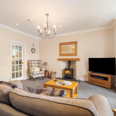 2 Bed In On Windermere Oc-lr037 Bowness-on-Windermere