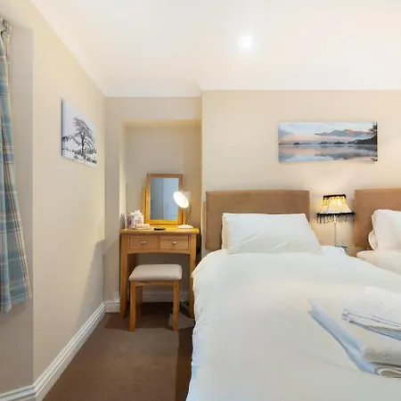 2 Bed In On Windermere Oc-lr037 *